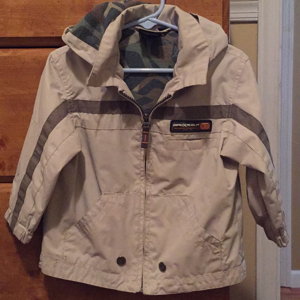 Zero Xposur mid weight coat 18M